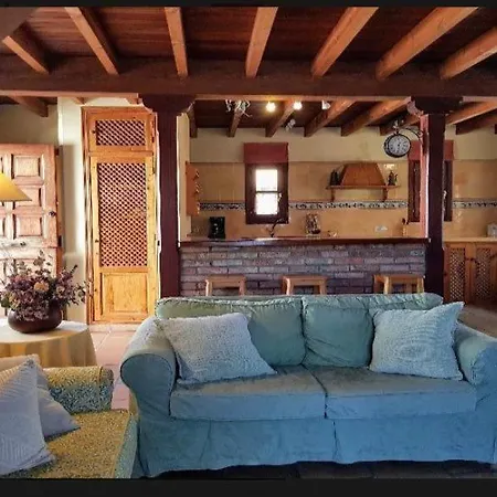 Casa Con Terraza, 800 Metros De Playa * Андрин