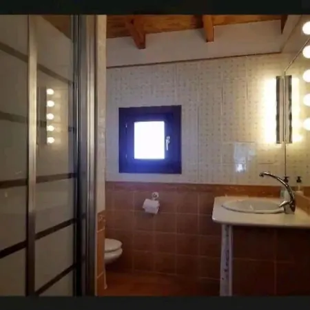 Casa Con Terraza, 800 Metros De Playa * Андрин